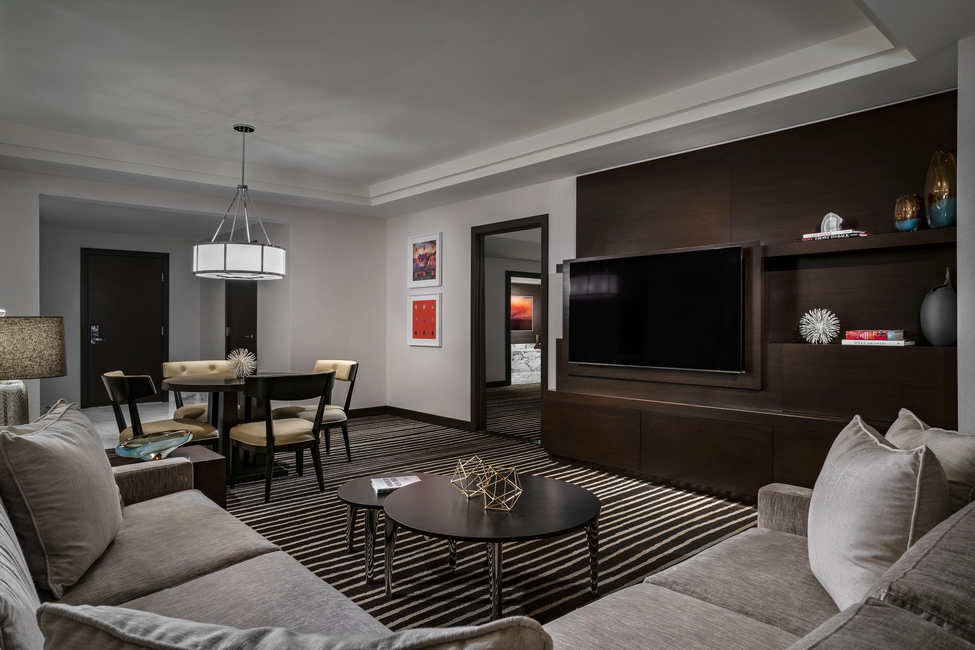 Red Rock Casino Resort & Spa Las Vegas Esterno foto A living room at the Mandarin Oriental Washington DC